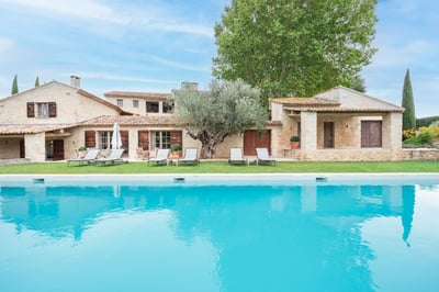 Luxury Villa Photo #2