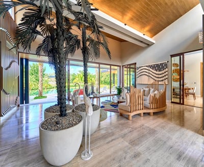 Luxury Villa Photo #9