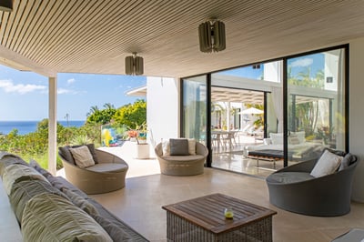 Luxury Villa Photo #4