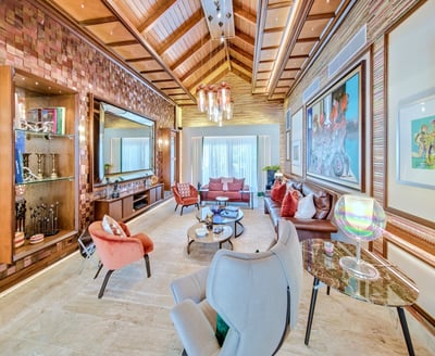 Luxury Villa Photo #29