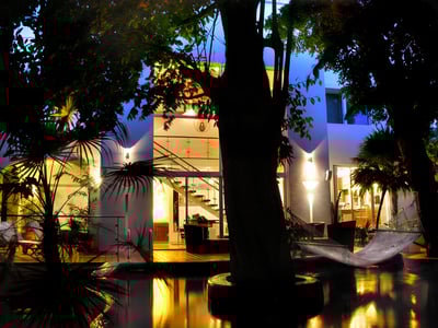 Luxury Villa Photo #43