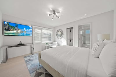 Luxury Villa Photo #28