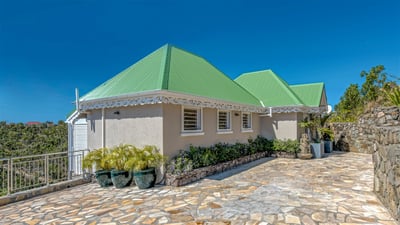 Luxury Villa Photo #4