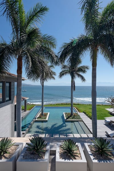 Luxury Villa Photo #14