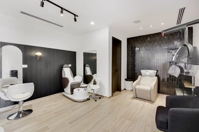 Luxury Villa Photo #37