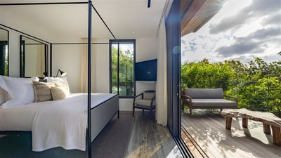Luxury Villa Photo #60