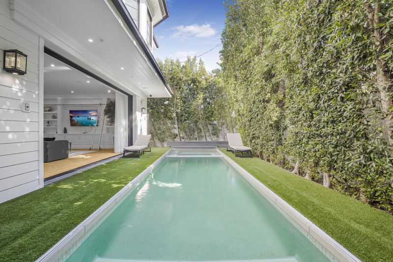 Spaulding Ave Farmhouse