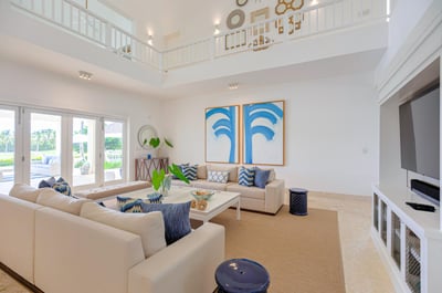 Luxury Villa Photo #9