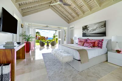 Luxury Villa Photo #10