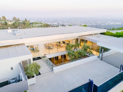 Luxury Villa Photo #9