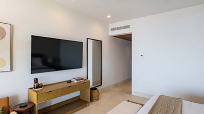 Luxury Villa Photo #16