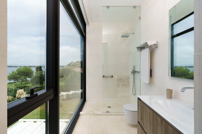 Luxury Villa Photo #46