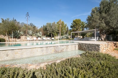 Luxury Villa Photo #5