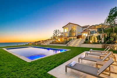 Luxury Villa Photo #13