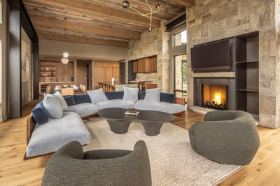 Luxury Villa Photo #4