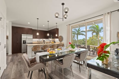 Luxury Villa Photo #6