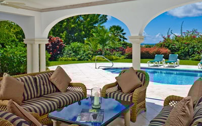 Luxury Villa Photo #2