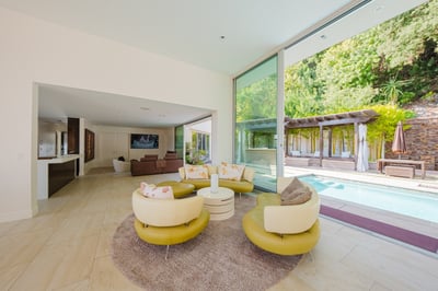 Luxury Villa Photo #41