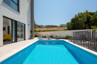 Luxury Villa Photo #20
