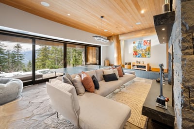 Luxury Villa Photo #26