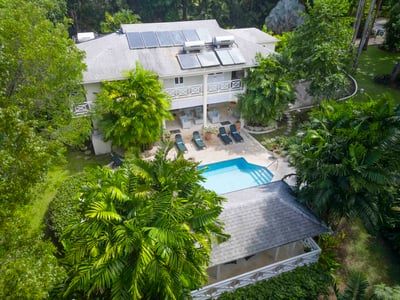 Luxury Villa Photo #40