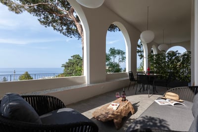 Luxury Villa Photo #8