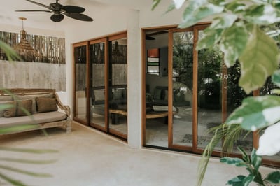 Luxury Villa Photo #2