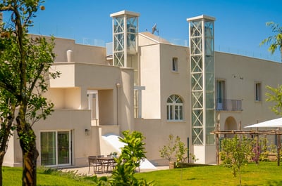Luxury Villa Photo #25