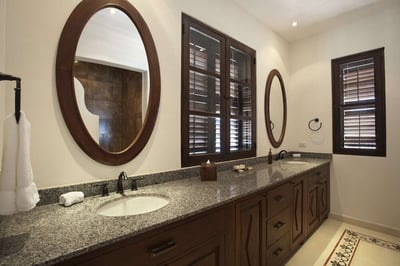 Luxury Villa Photo #16