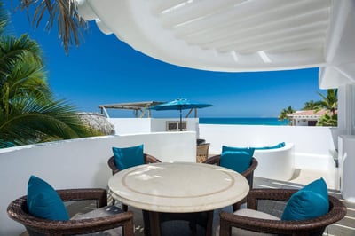 Luxury Villa Photo #21