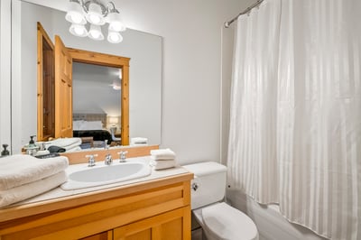 Luxury Villa Photo #15