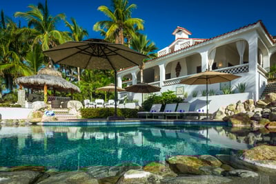 Luxury Villa Photo #2