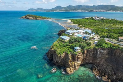 Luxury Villa Photo #4