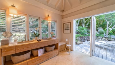 Luxury Villa Photo #56