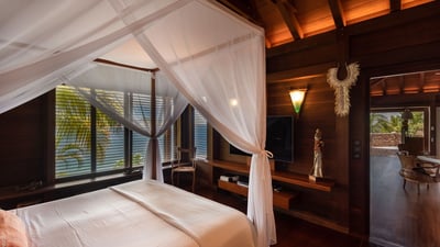 Luxury Villa Photo #20