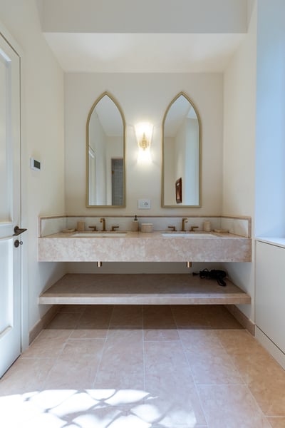 Luxury Villa Photo #37