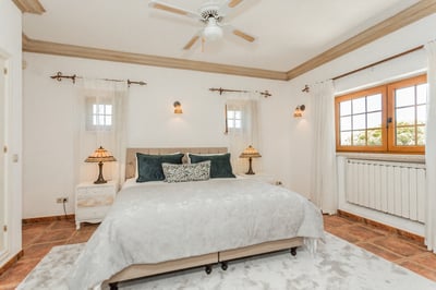 Luxury Villa Photo #20