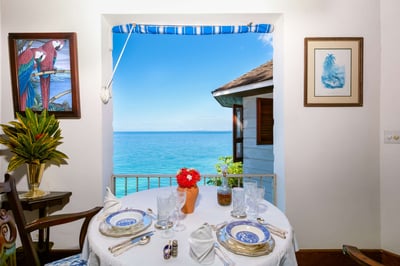 Luxury Villa Photo #7