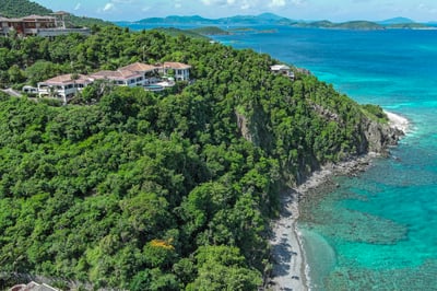 Luxury Villa Photo #5
