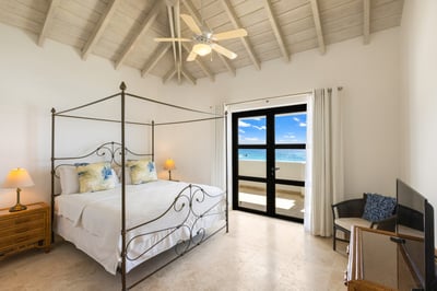 Luxury Villa Photo #31