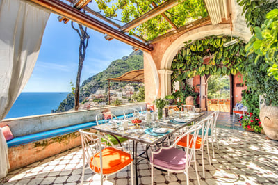 Luxury Villa Photo #8