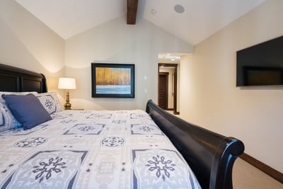 Luxury Villa Photo #13
