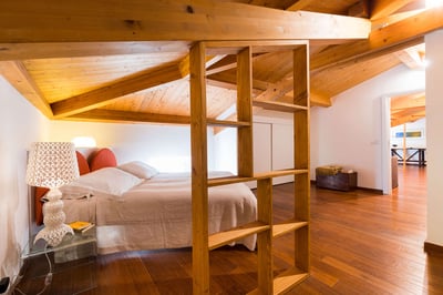Luxury Villa Photo #36