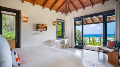 Luxury Villa Photo #13