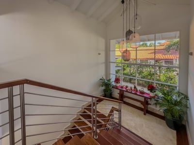 Luxury Villa Photo #20