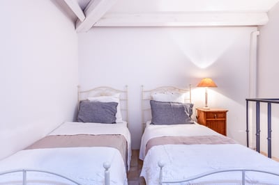 Luxury Villa Photo #51