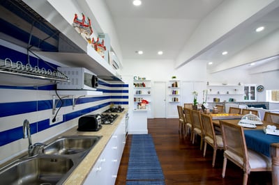 Luxury Villa Photo #25