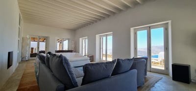 Luxury Villa Photo #19