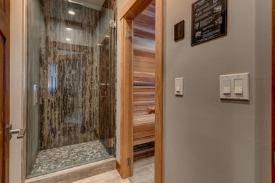 Luxury Villa Photo #25