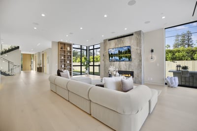 Luxury Villa Photo #14